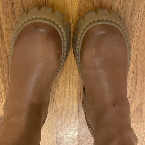 Steve Madden Boots - Picture 6 of 14